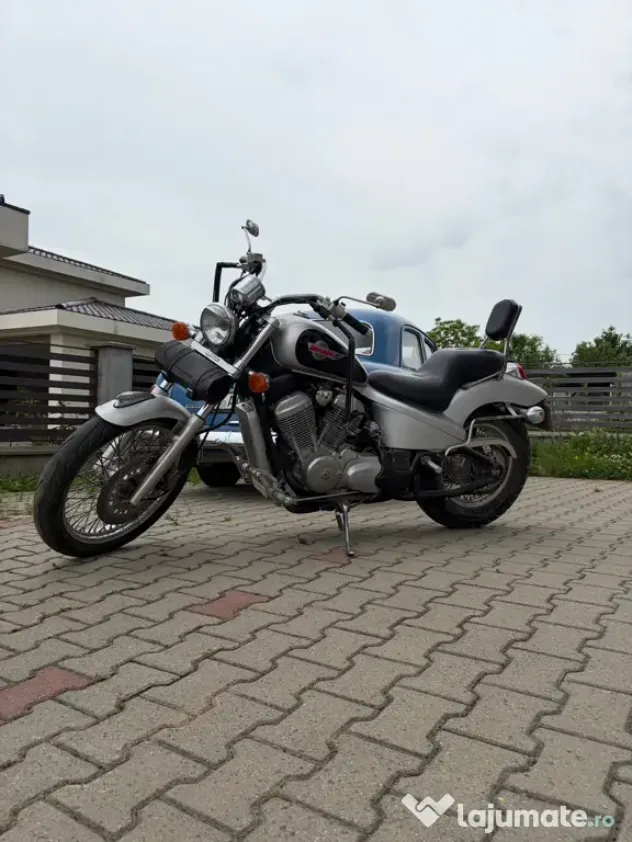Honda Shadow 600 - Gata de sezon