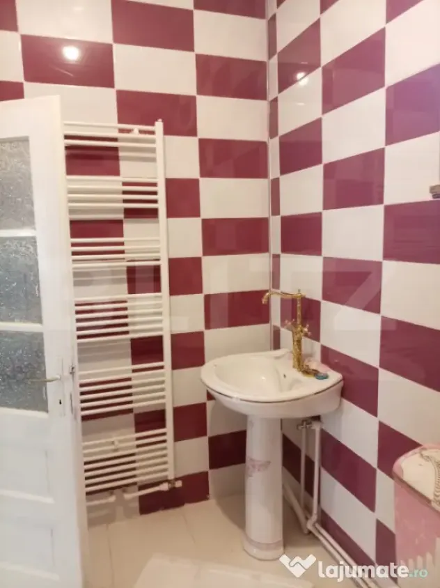 Casa individuala cu 2 camere de inchiriat, 90 mp , Campia Tu