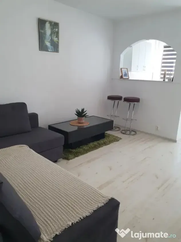 Iancului etaj 3 semidecomandat