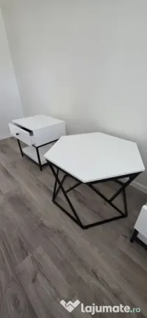 vand set 2 noptiere si masa