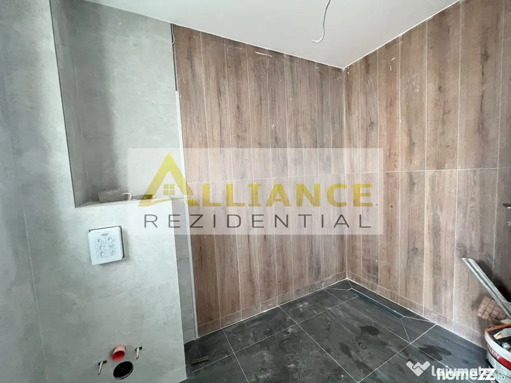 CASA PARTER-3 CAMERE- TEREN 350 MP