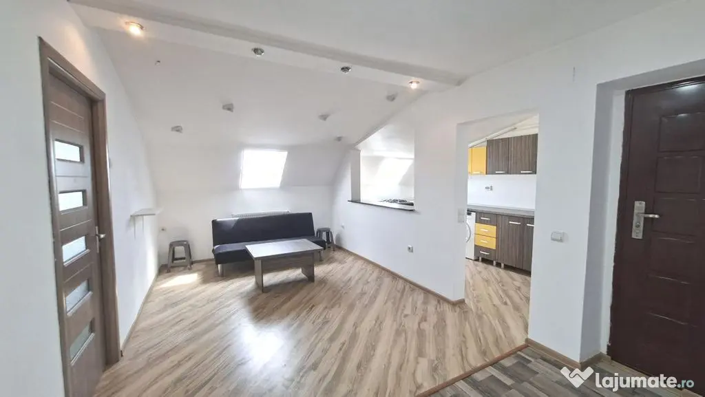 Apartament 3 camere Stefanesti - In Spate la Carrefour