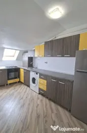 Apartament 3 camere Stefanesti - In Spate la Carrefour 