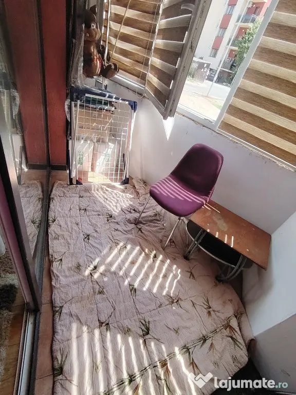 Vanzare Apartament 3 camere decomandat, 72 mp,Stejarului