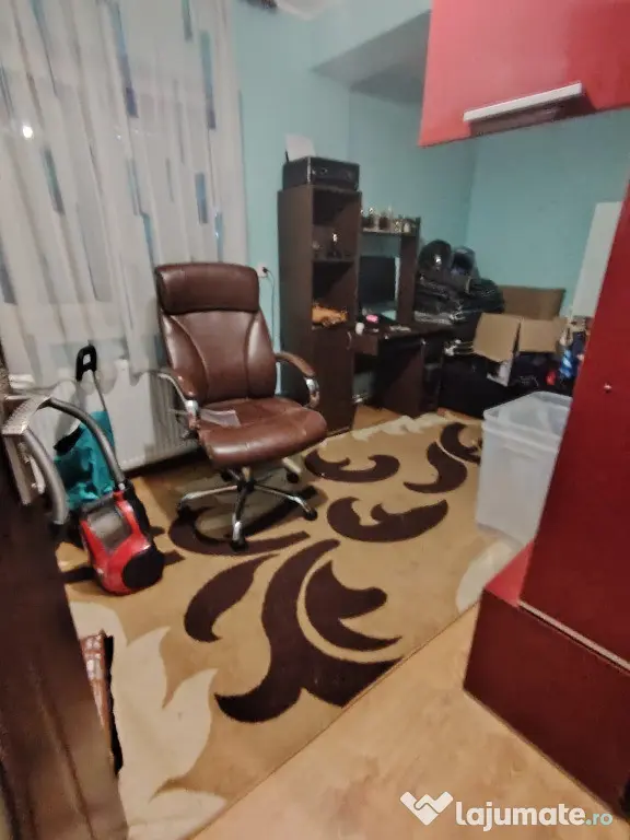 Vanzare Apartament 3 camere decomandat, 72 mp,Stejarului