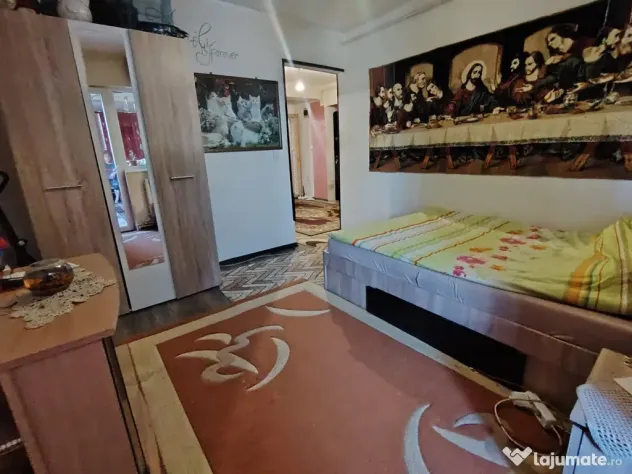 Vanzare Apartament 3 camere decomandat, 72 mp,Stejarului