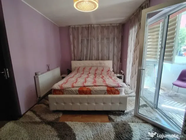 Vanzare Apartament 3 camere decomandat, 72 mp,Stejarului