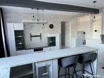Apartament 2 camere, SU 50mp, zona Teilor