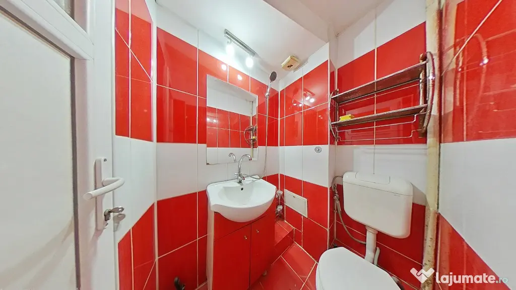 Garsonieră confort 3 de închiriat – Arad - Boul Roșu, S