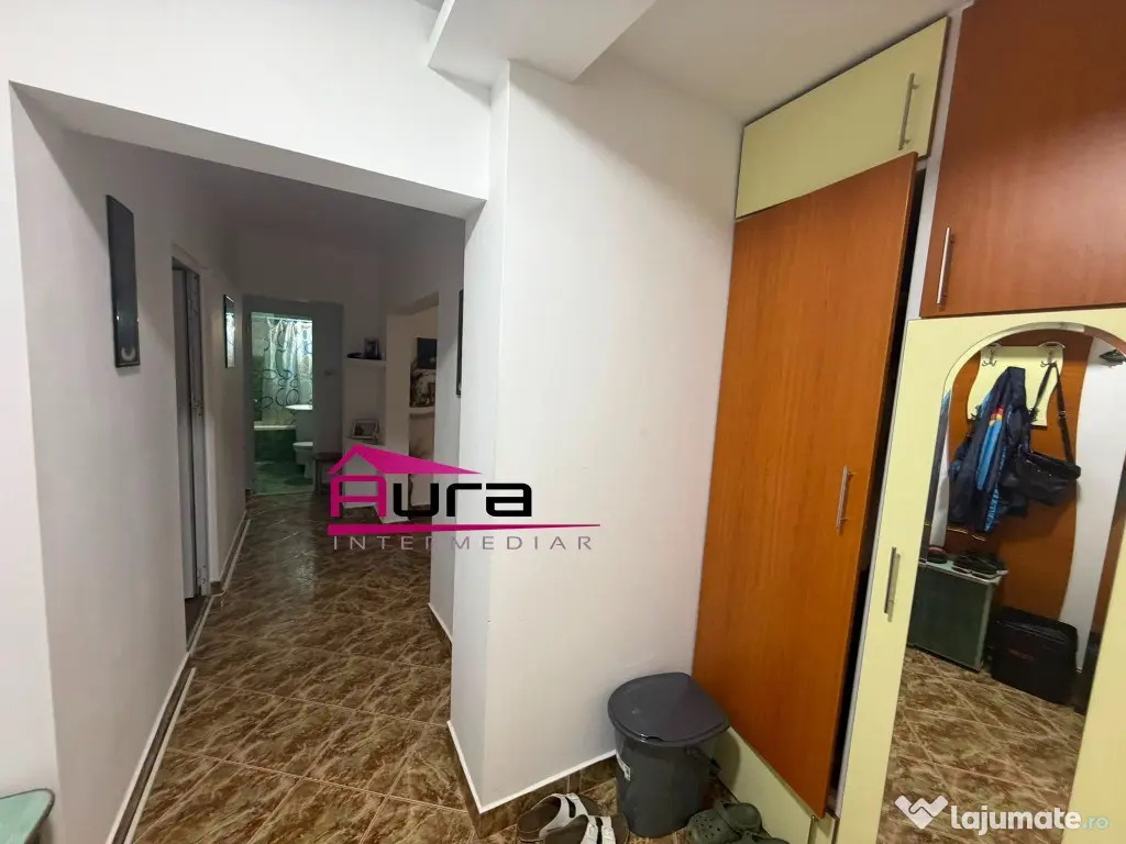 Apartament 3 camere Str.Mircea Voda