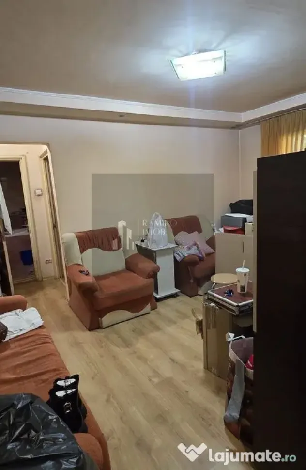 Apartament 2 camere DE RENOVAT BRANCOVEANU