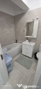 3 camere Theodor Pallady decomandat, centrală, et. 3, an 20 