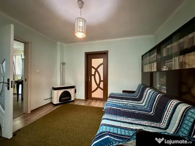 Casa cu 4 camere - zona Colentina - Sportului