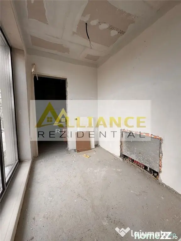 VILA P+1+M de vanzare in zona Primarie - Popesti-Leordeni