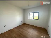 Duplex 5 camere, 105 mp, in Mosnita Noua 