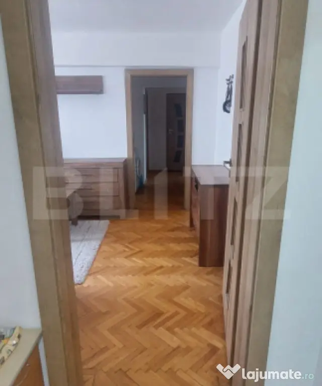 Apartament de inchiriat 3 camere, zona Calea Aradului