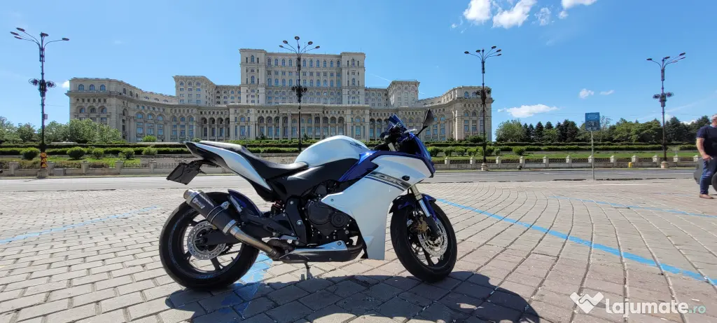 Motocicleta Honda CBR 600 FA 2013