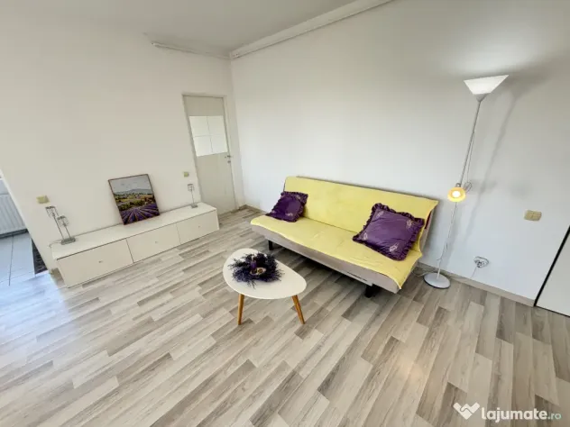 DIRECT Proprietar Studio 53mp ut