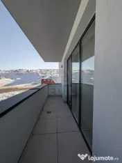 Inchiriere Apartament 2 camere semidecomandat, 53 mp, Razoare 