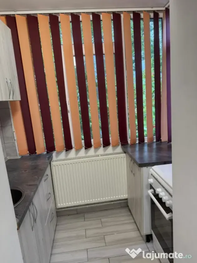 - Apartament 2 camere Dorobantilor, mobilat utilat. Renovat