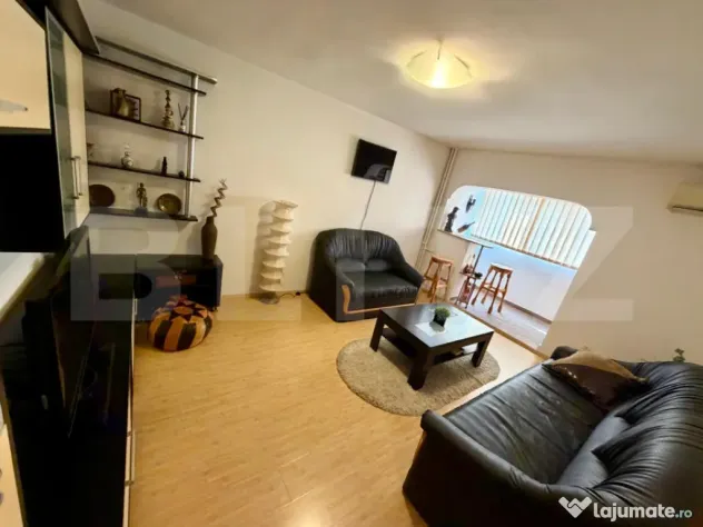 Apartament 2 camere, decomandat, zona Ciuperca