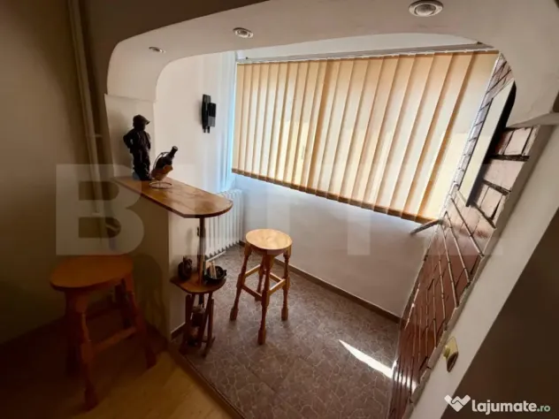 Apartament 2 camere, decomandat, zona Ciuperca
