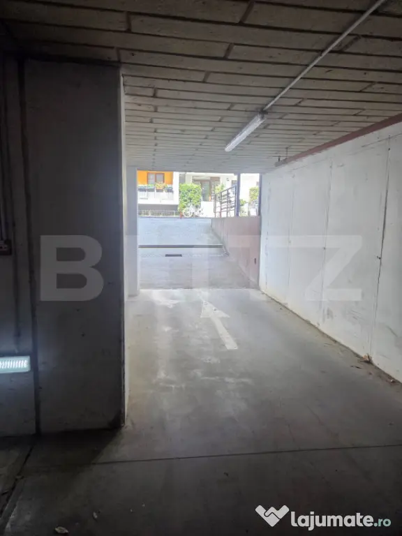 De închiriat: Apartament modern cu 3 camere, 2 băi, 2 tera