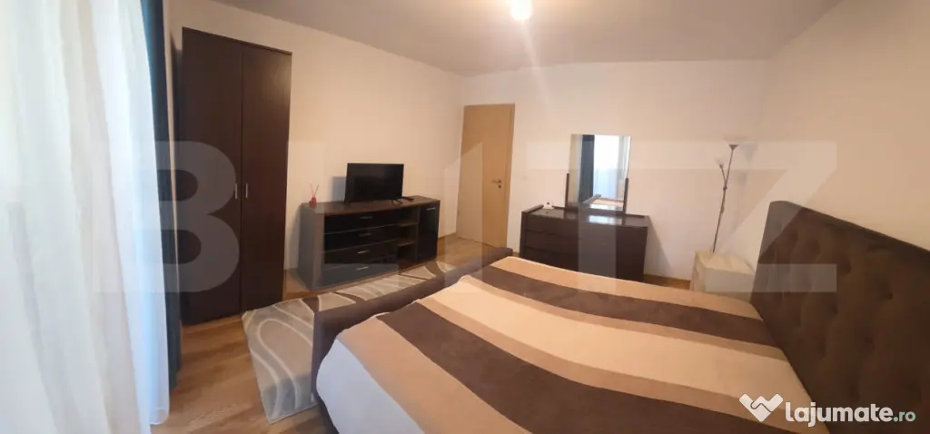 De închiriat: Apartament modern cu 3 camere, 2 băi, 2 tera