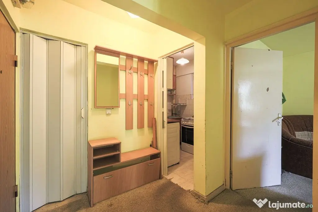 Apartament decomandat 2 camere - etaj 1 – Banu Maracine...
