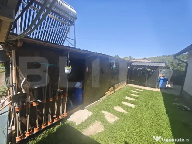 Casă individuală modernă, cu teren de 1.356 mp – la doa