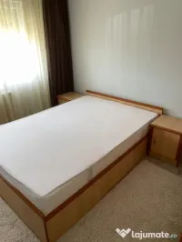 Vând mobila de dormitor