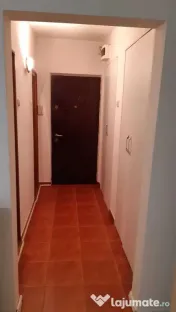 Tineretului tohani etaj 5 
