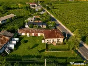 Proprietate unica in zona viticola Odobesti, Vrancea, casa b