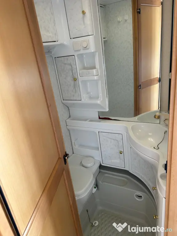 Rulotă Hobby în stare foarte bună