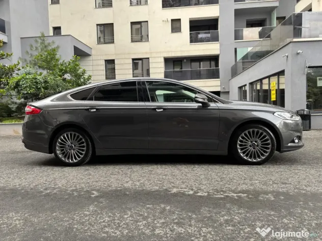 Ford Mondeo Titanium 2.0 TDCi 180 CP AWD PowerShift