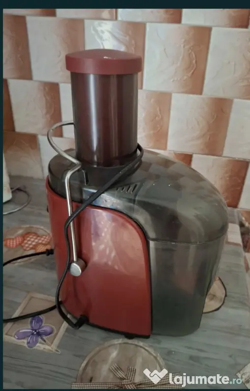 Vand urgent produsele un preț acceptabil