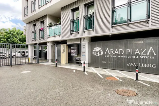 Spațiu de birouri ultracentral în Arad Plaza - de înch...