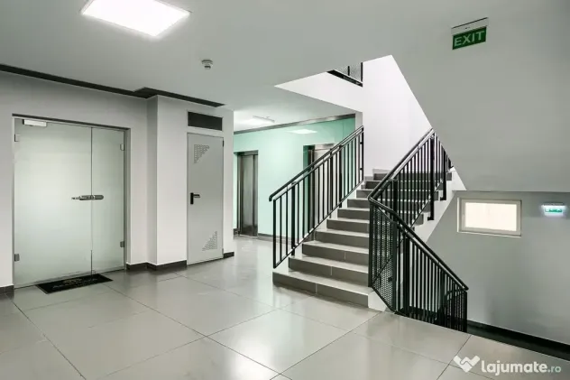 Spațiu de birouri ultracentral în Arad Plaza - de înch...