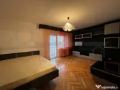 3 camere decomandate, 70 mp, 2 balcoane, 2 bai, in Mărășt 