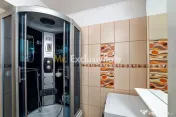 Apartament ultracentral Pitesti cu vedere panoramică –...