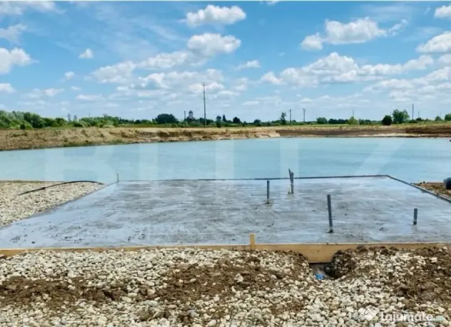 Teren intravilan 4,76 ha cu 2 bălți de pescuit | Pitaru |
