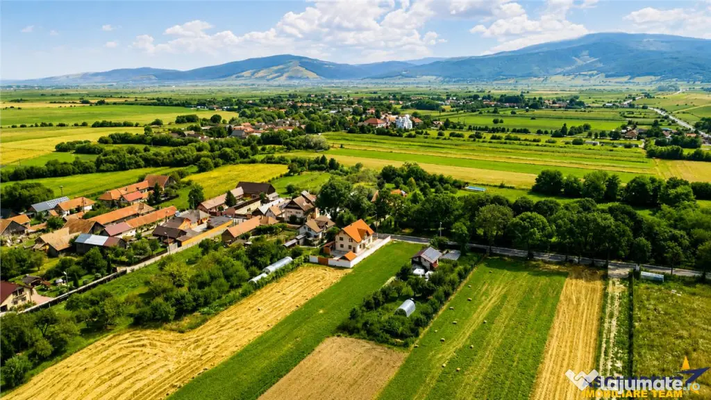 6 parcele cu autorizatie de construire si proiect aprobat: S