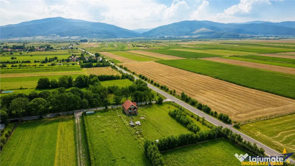 6 parcele cu autorizatie de construire si proiect aprobat: S