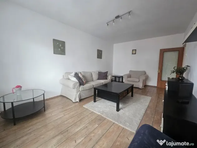 APARTAMENT 3 CAMERE PIATA VICTORIE-STR. MEXIC