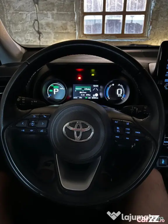 Toyota Yaris Cross - Active Hybrid