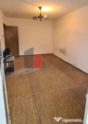APARTAMENT 3 CAMERE LACUL TEI