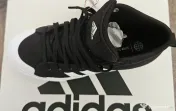 teneși negri adidas
