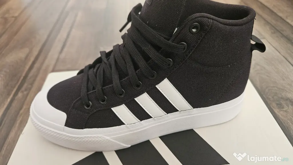 teneși negri adidas