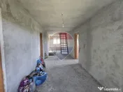 DE VANZARE Casă cu livadă lângă Lacul Făcău 30 min ...