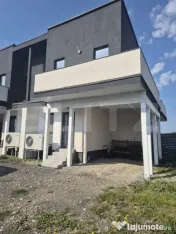 Casa deosebita Tarlungeni teren 497m duplex P+M 3 bai 2 balc 